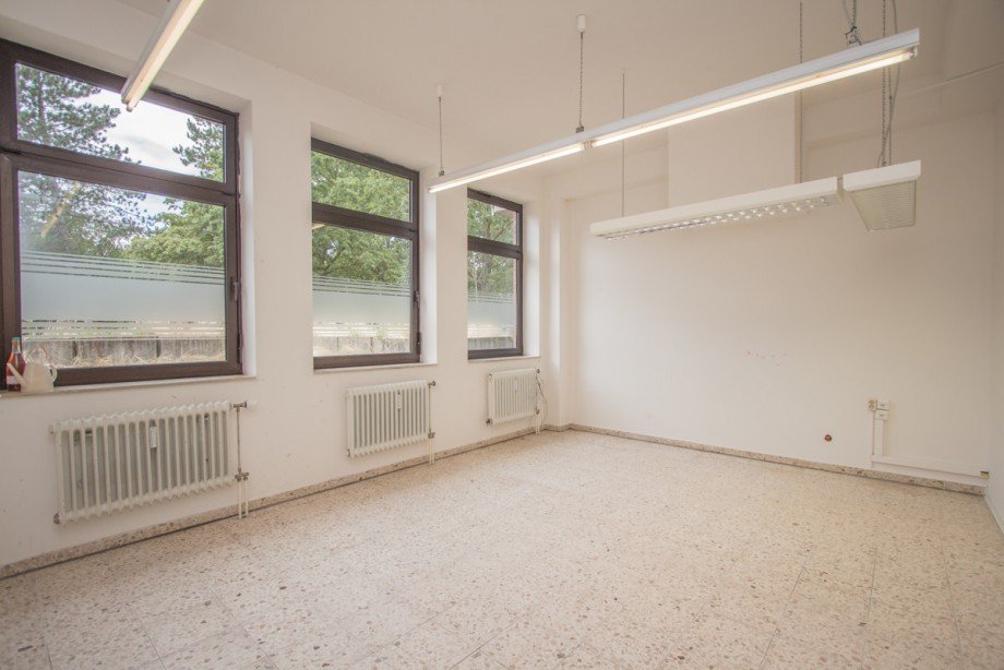 B�ro 3 Ladenlokal Korschenbroich / Kleinenbroich
