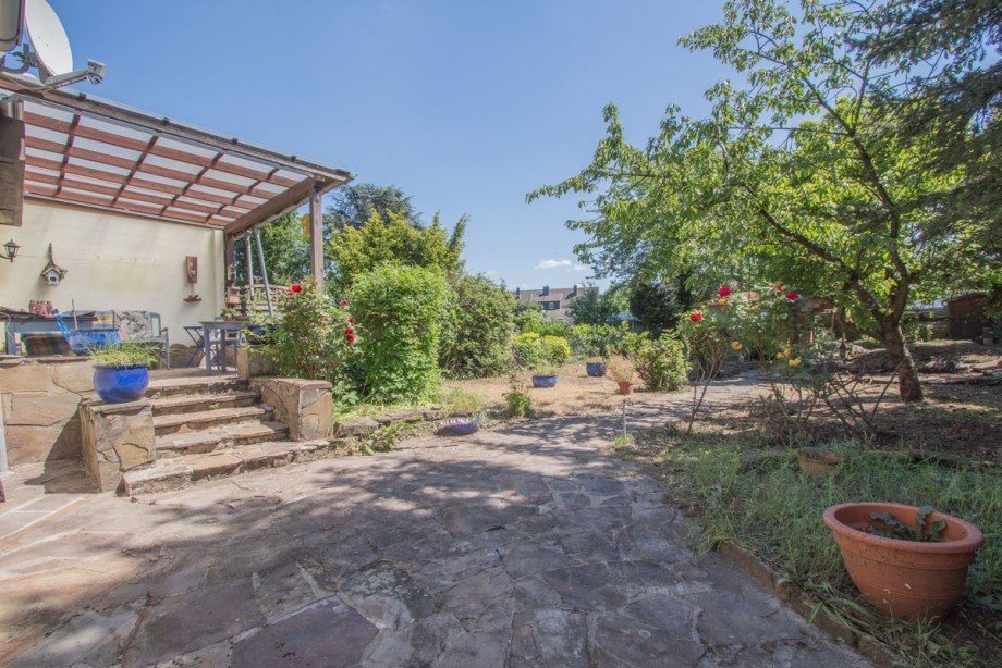 Garten Doppelhaush�lfte Neuss