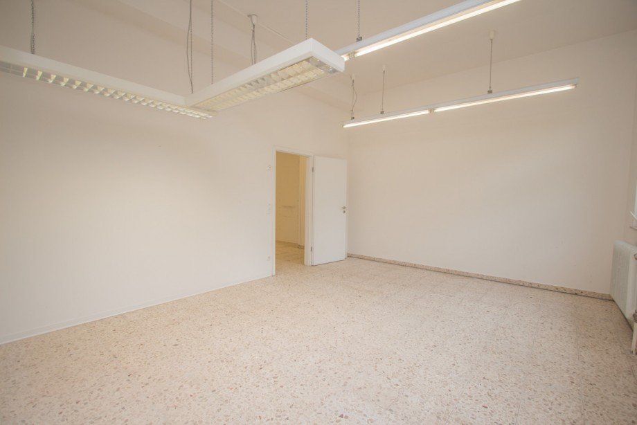 B�ro 3 Ladenlokal Korschenbroich / Kleinenbroich