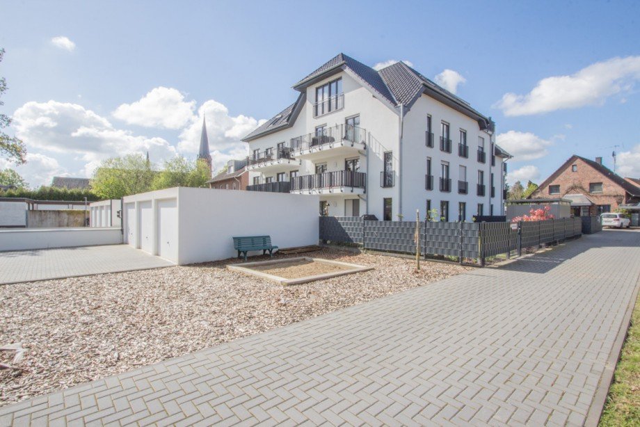 Seitenansicht Penthousewohnung Korschenbroich