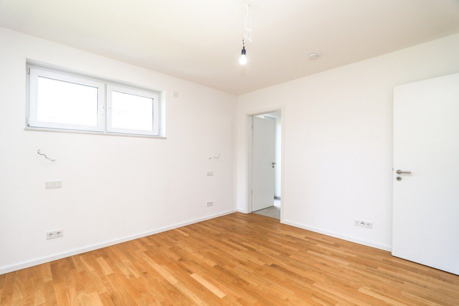 Das Schlafzimmer 1. OG Einfamilienhaus M�nchengladbach