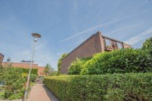Lage Freistehendes Einfamilienhaus mit gro�em Garten und Garage in bevorzugter Wohnlage von Kleinenbroich