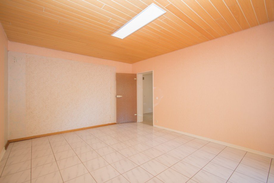 Das Schlafzimmer im Erdgeschoss Zweifamilienhaus Korschenbroich