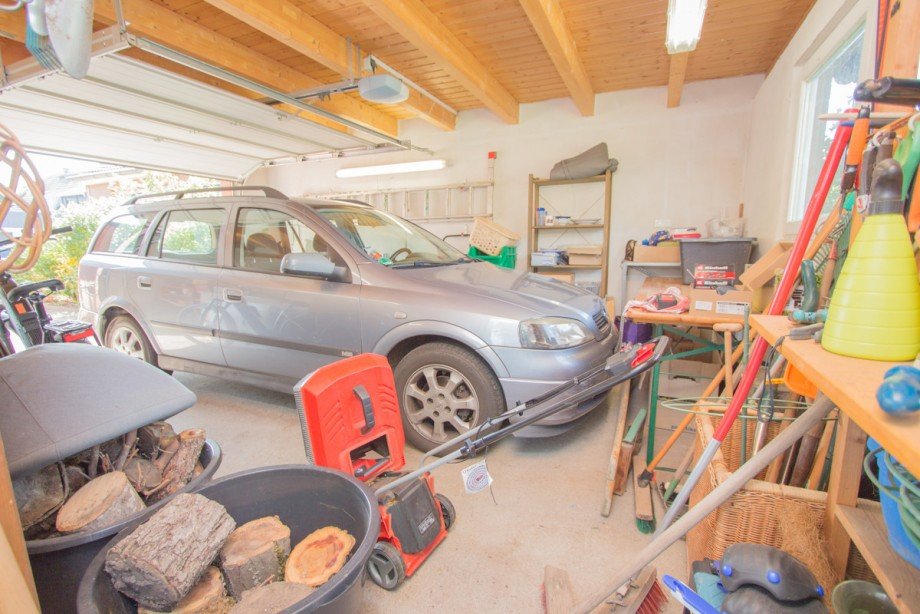 Garage Einfamilienhaus K�ln
