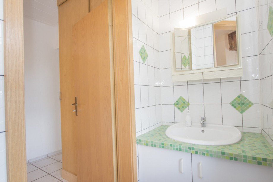 G�ste-WC im EG Doppelhaush�lfte Korschenbroich / Kleinenbroich