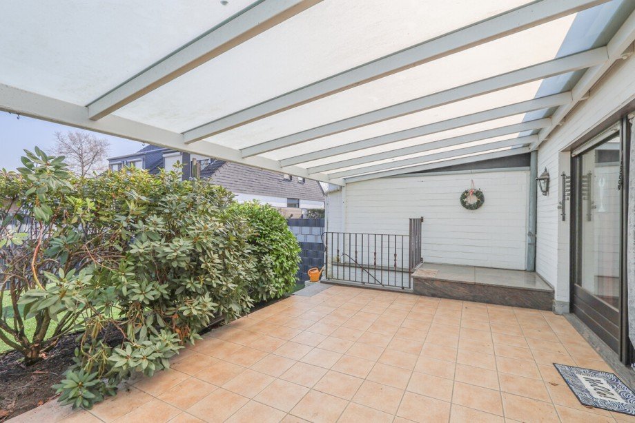 Die Terrasse Doppelhaush�lfte Korschenbroich