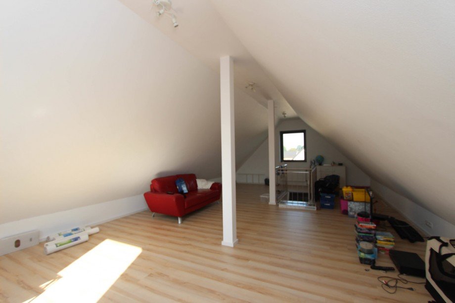 Dachgeschoss Einfamilienhaus Korschenbroich