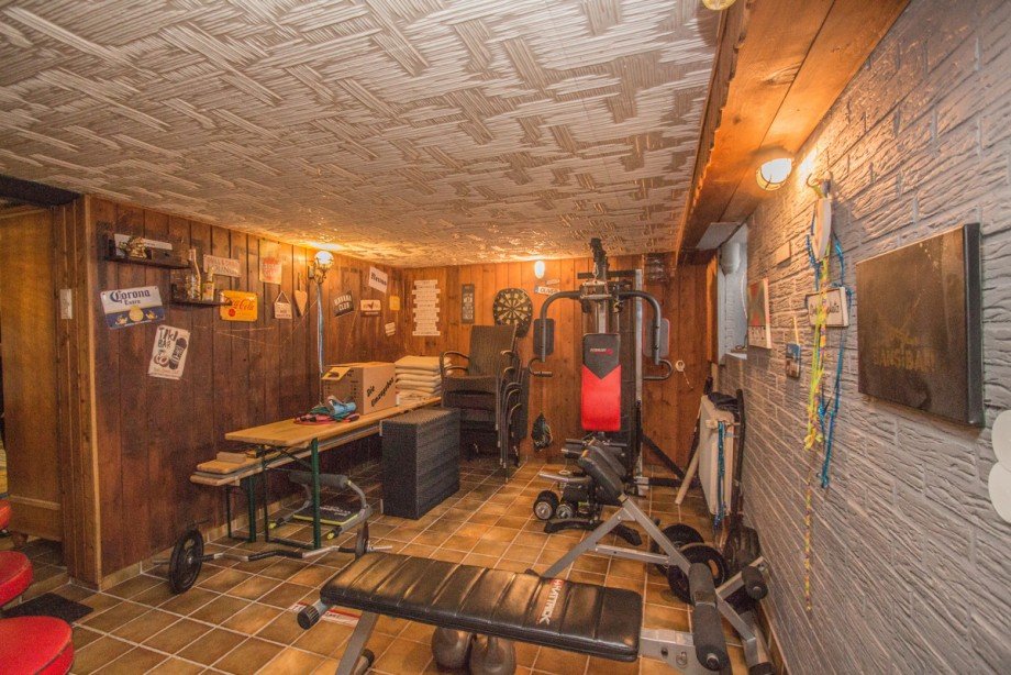 Hobbyraum im Kellergeschoss Doppelhaush�lfte Neuss / Holzheim