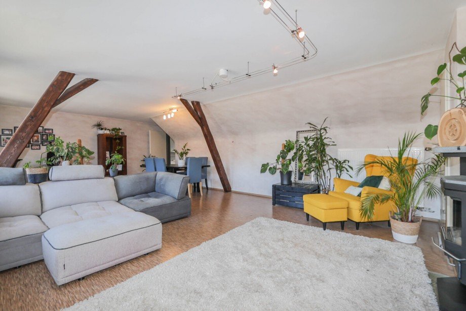 Das Wohnzimmer im Obergeschoss Maisonettewohnung Korschenbroich / Kleinenbroich