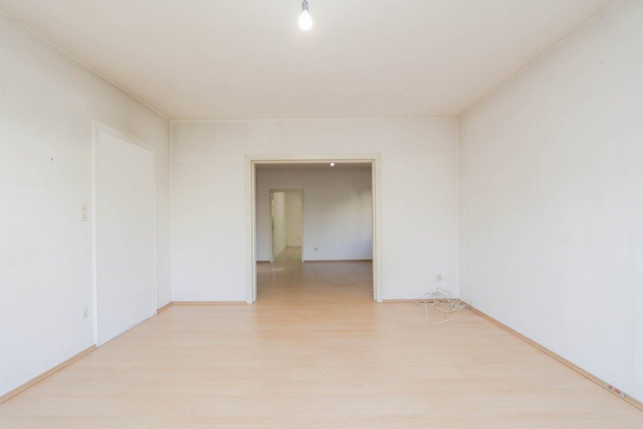 Das Wohnzimmer im EG Einfamilienhaus Korschenbroich / Neersbroich