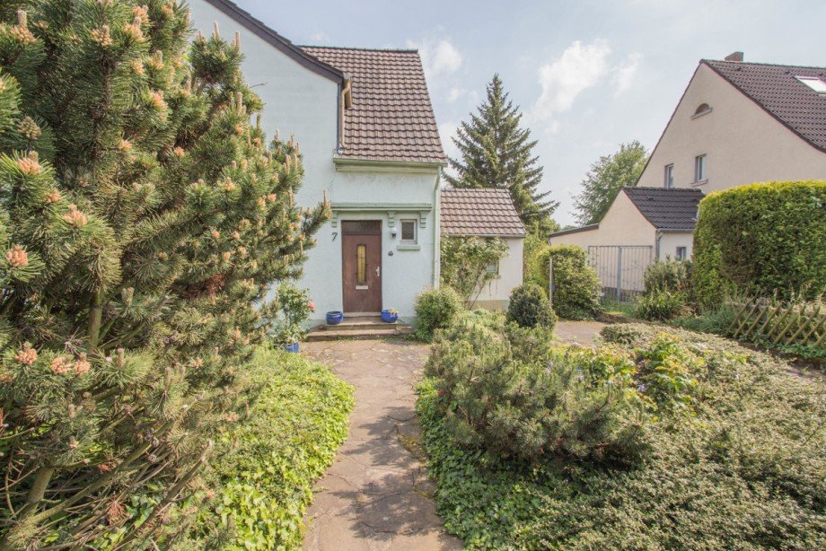 Au�enansicht Doppelhaush�lfte Neuss