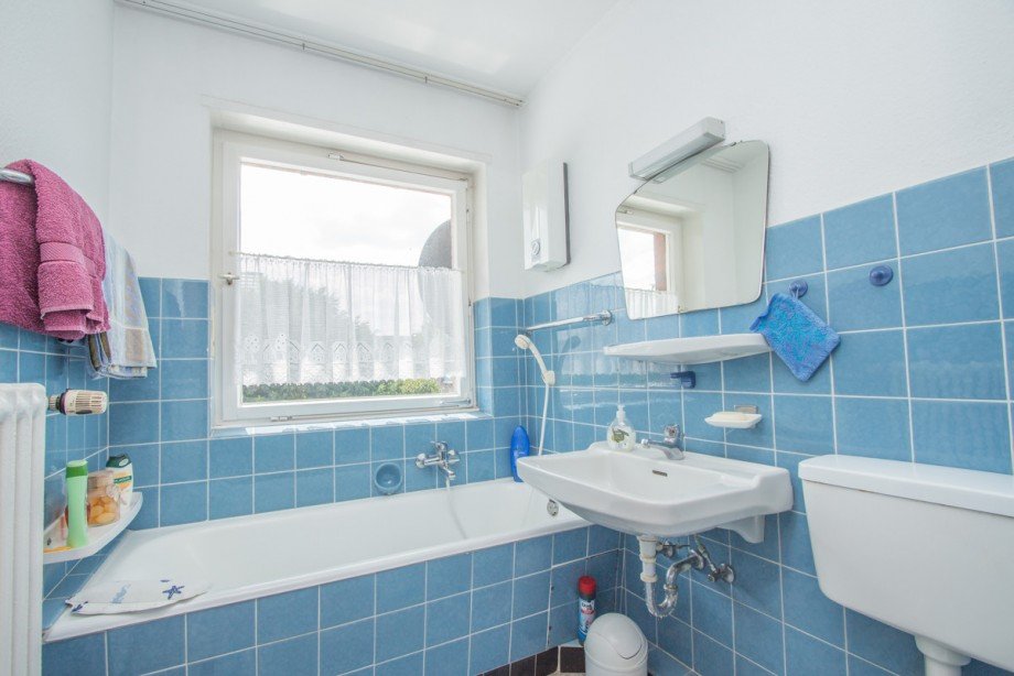 Badezimmer im OG Doppelhaush�lfte Korschenbroich