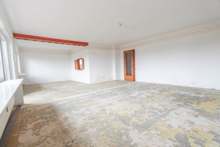 Der Wohn- und Essbereich im 1. OG Mehrfamilienhaus Korschenbroich / Kleinenbroich