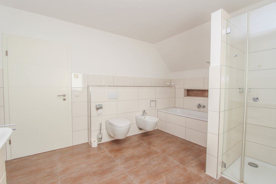 Badezimmer OG Einfamilienhaus Korschenbroich