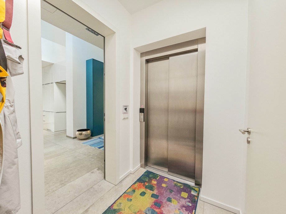 Zugang Aufzug Flur Penthousewohnung Korschenbroich