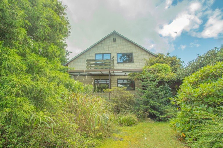 Garten Neuss / Rosellerheide Einfamilienhaus Freistehendes Einfamilienhaus mit gro�em Garten und Garage in bevorzugter Wohnlage von Neuss-Rosellen