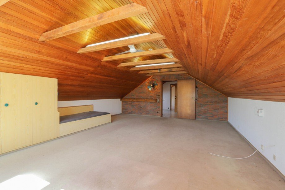 Das Kinderzimmer 1 im DG Einfamilienhaus Korschenbroich / Neersbroich
