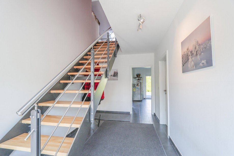 Der Treppenaufgang Einfamilienhaus Korschenbroich / Pesch