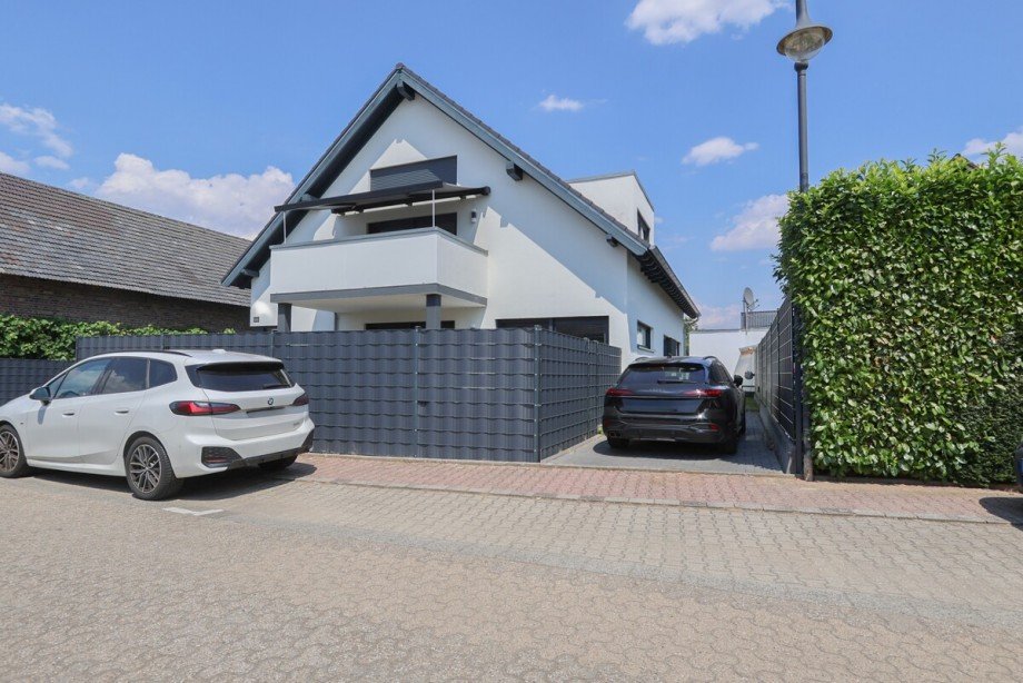 Die Au�enansicht Maisonettewohnung Korschenbroich
