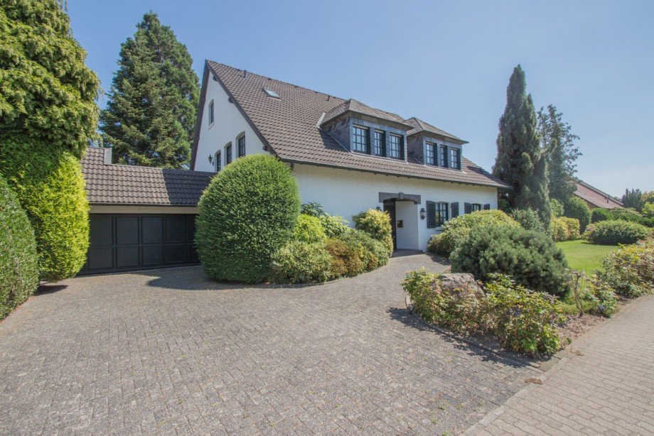 Au�enansicht Villa Kempen