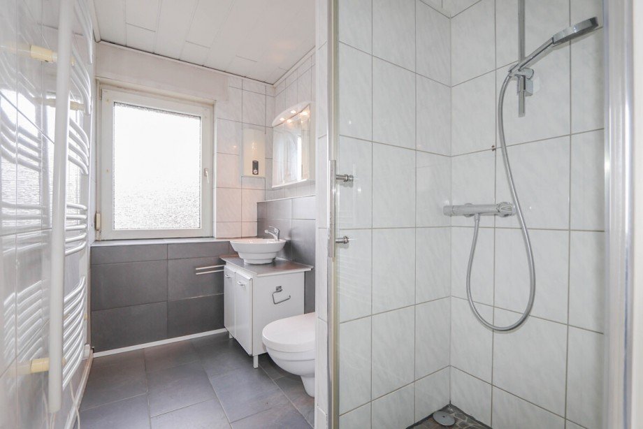 Das Badezimmer Dachgeschosswohnung Kaarst