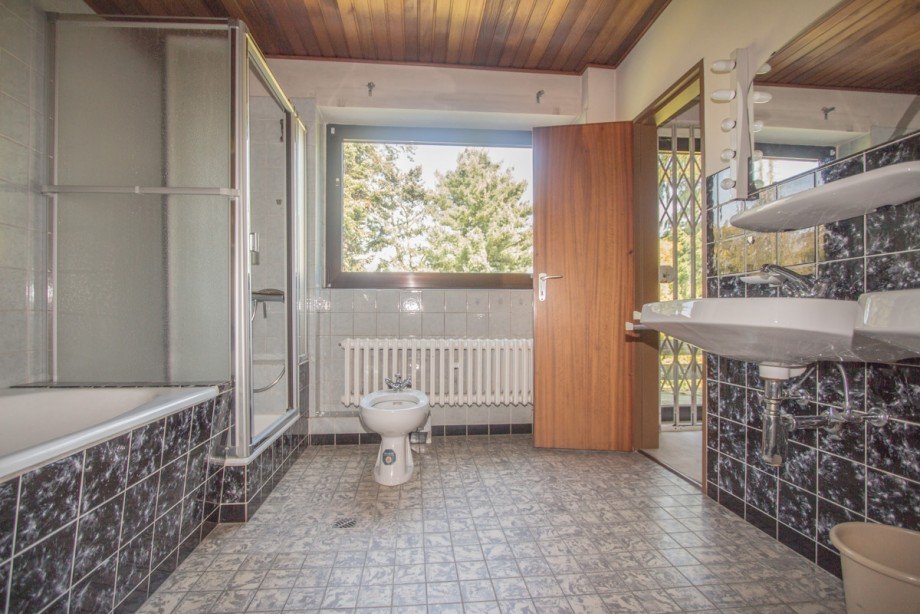 Tageslichtbad Einfamilienhaus Neuss / Rosellerheide