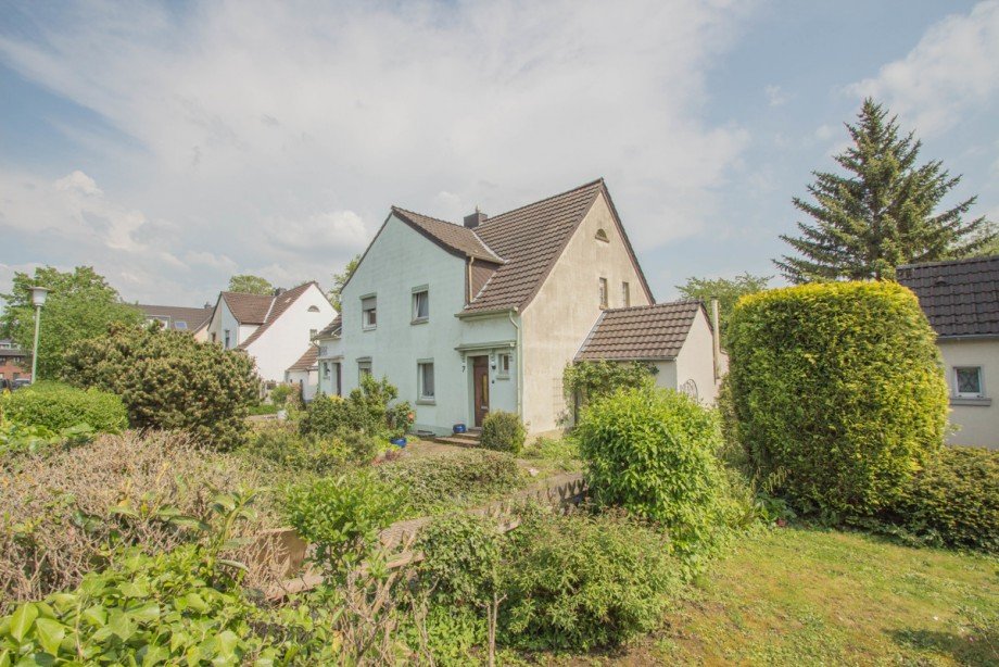 Au�enansicht Doppelhaush�lfte Neuss
