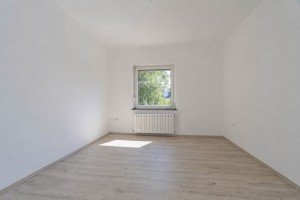 Hauptbild Renovierte 3-Zimmer-Wohnung mit gro�z�gigem Wohnbereichin M�nchengladbach