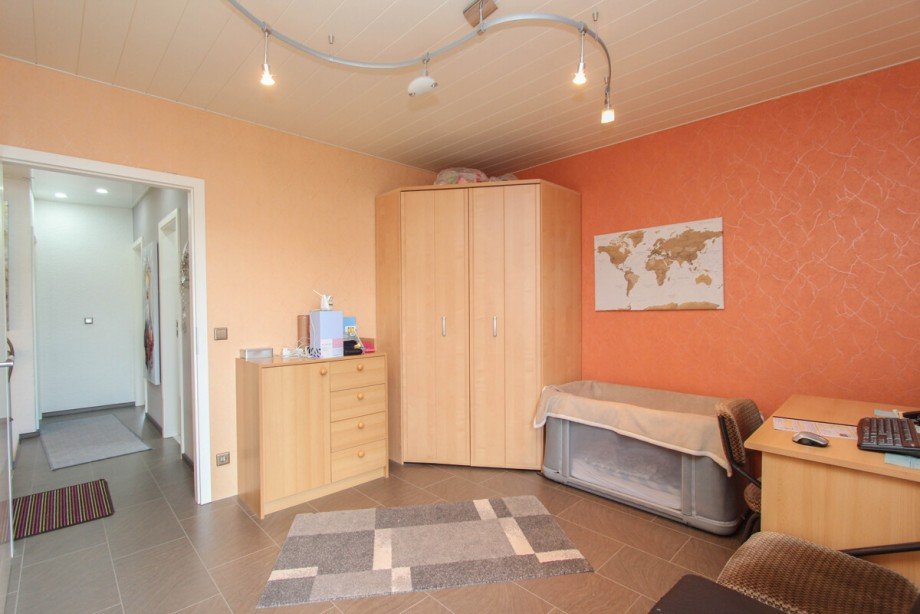 Das Kinder-/Arbeitszimmer im OG Reihenmittelhaus Korschenbroich / Kleinenbroich