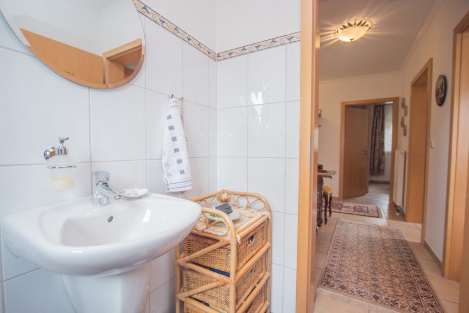 G�ste-WC EG Zweifamilienhaus Neuss