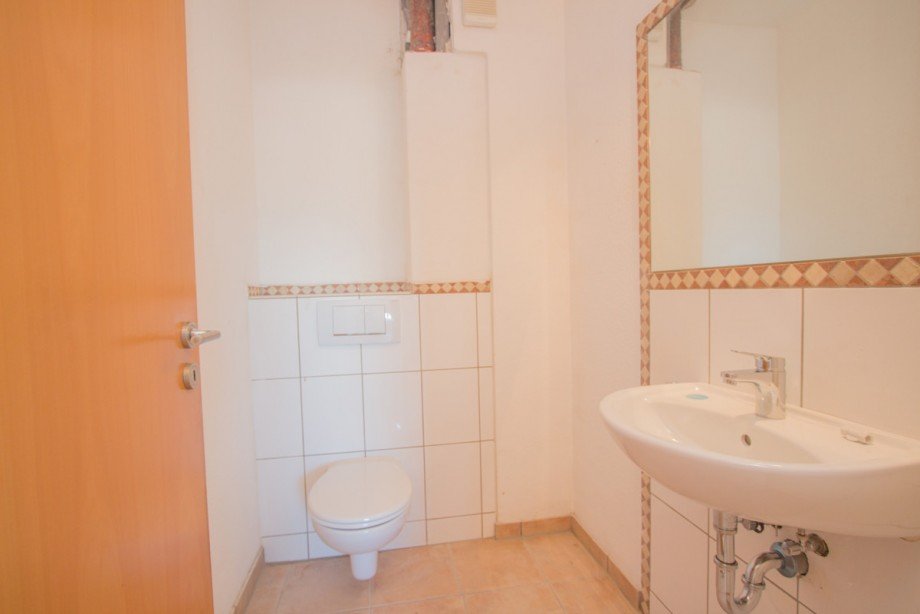 Das G�ste-WC Maisonettewohnung Korschenbroich