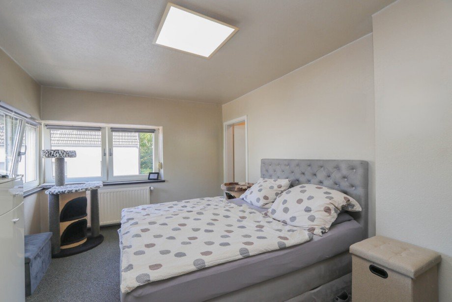 Das Schlafzimmer im OG Maisonettewohnung M�nchengladbach / Venn