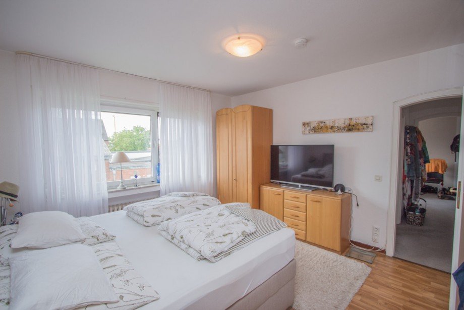 Schlafzimmer OG Zweifamilienhaus Korschenbroich