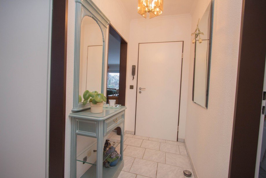 Der Eingangsbereich im 1.OG Mehrfamilienhaus M�nchengladbach / Neuwerk-Mitte