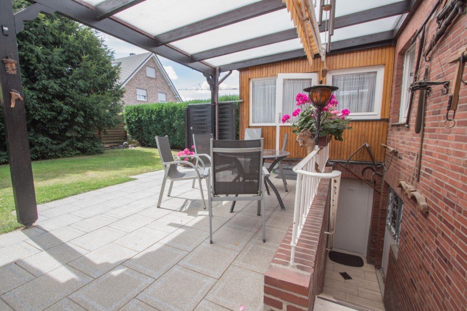 Die Terrasse Doppelhaush�lfte Korschenbroich