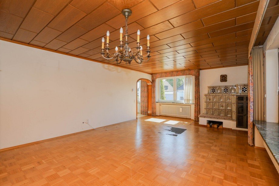 Das Wohnzimmer im EG Einfamilienhaus Korschenbroich / Neersbroich