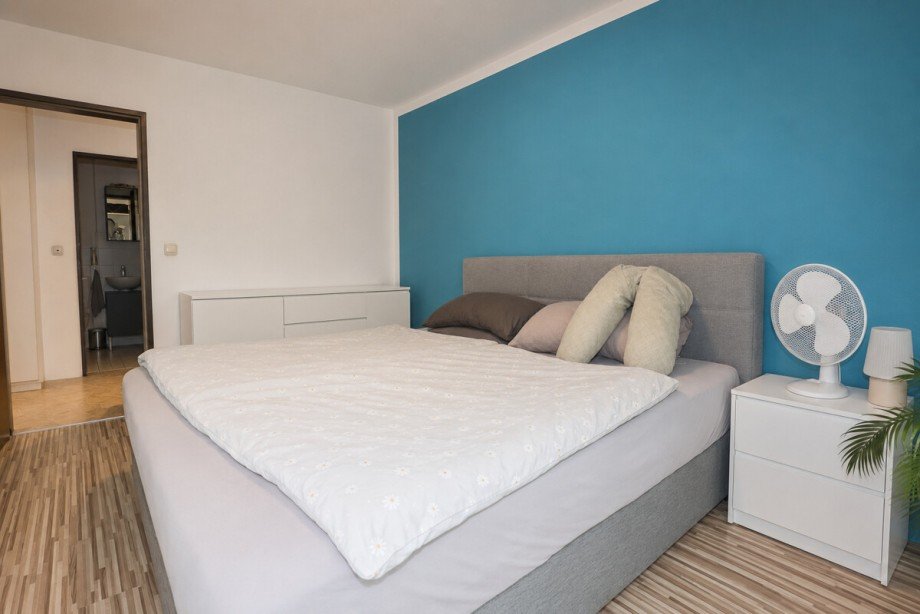 Das Schlafzimmer Dachgeschosswohnung M�nchengladbach