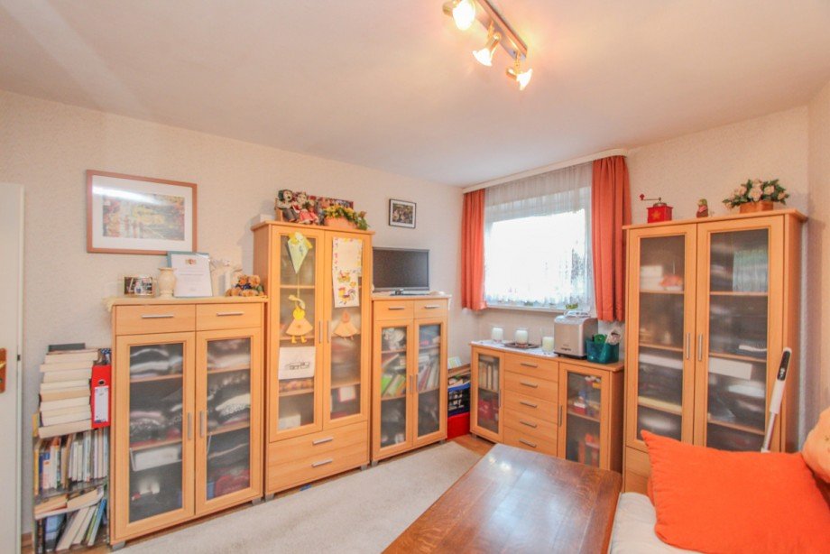Kinderzimmer / B�ro Erdgeschosswohnung Neuss