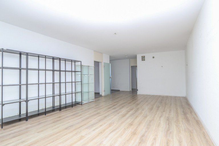 Der Wohn- und Essbereich Korschenbroich / Kleinenbroich Etagenwohnung Attraktive und gepflegte 3-Zimmer-Wohnung mit Loggia, Aufzug und Tiefgarage in Kleinenbroich