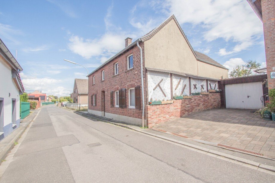 Die Au�enansicht Einfamilienhaus Korschenbroich / Steinforth