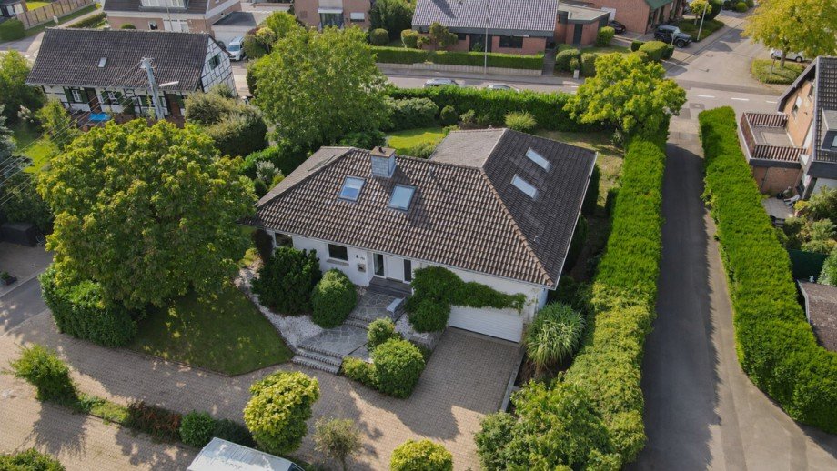 Die Au�enansicht Bungalow Korschenbroich