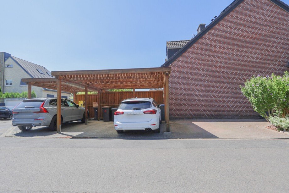 Der Carport Reihenmittelhaus Korschenbroich / Kleinenbroich
