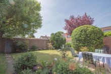 Garten Freistehendes Einfamilienhaus mit gro�em Garten und Garage in bevorzugter Wohnlage von Kleinenbroich