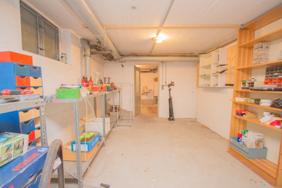 Werkstatt Einfamilienhaus K�ln