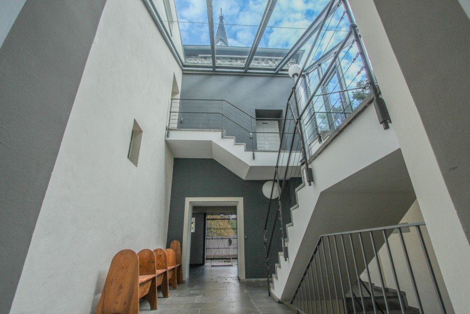 Treppenhaus Etagenwohnung Bonn / P�tzchen/Bechlinghoven