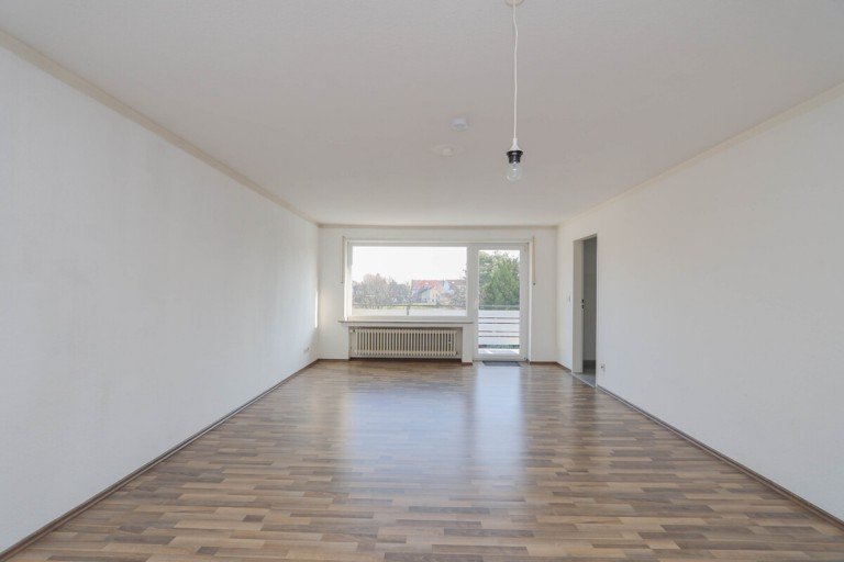 Der Wohn- und Essbereich M�nchengladbach / Neuwerk-Mitte Dachgeschosswohnung Helle 3-Zimmer-Dachgeschosswohnung mit Balkon in M�nchengladbach-Neuwerk