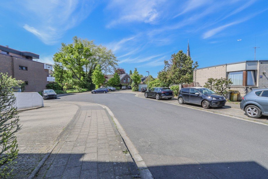 Die Lage Etagenwohnung Neuss