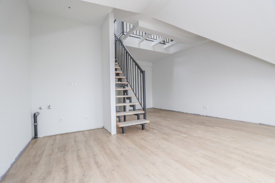 Typ D Die K�che und der Wohnbereich Maisonettewohnung M�nchengladbach