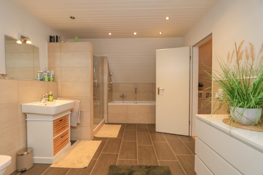 Das Badezimmer 2. Etage Maisonettewohnung M�nchengladbach