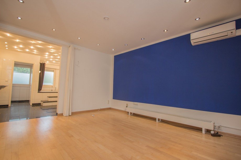 Schlafzimmer Zweifamilienhaus Neuss-Hoisten